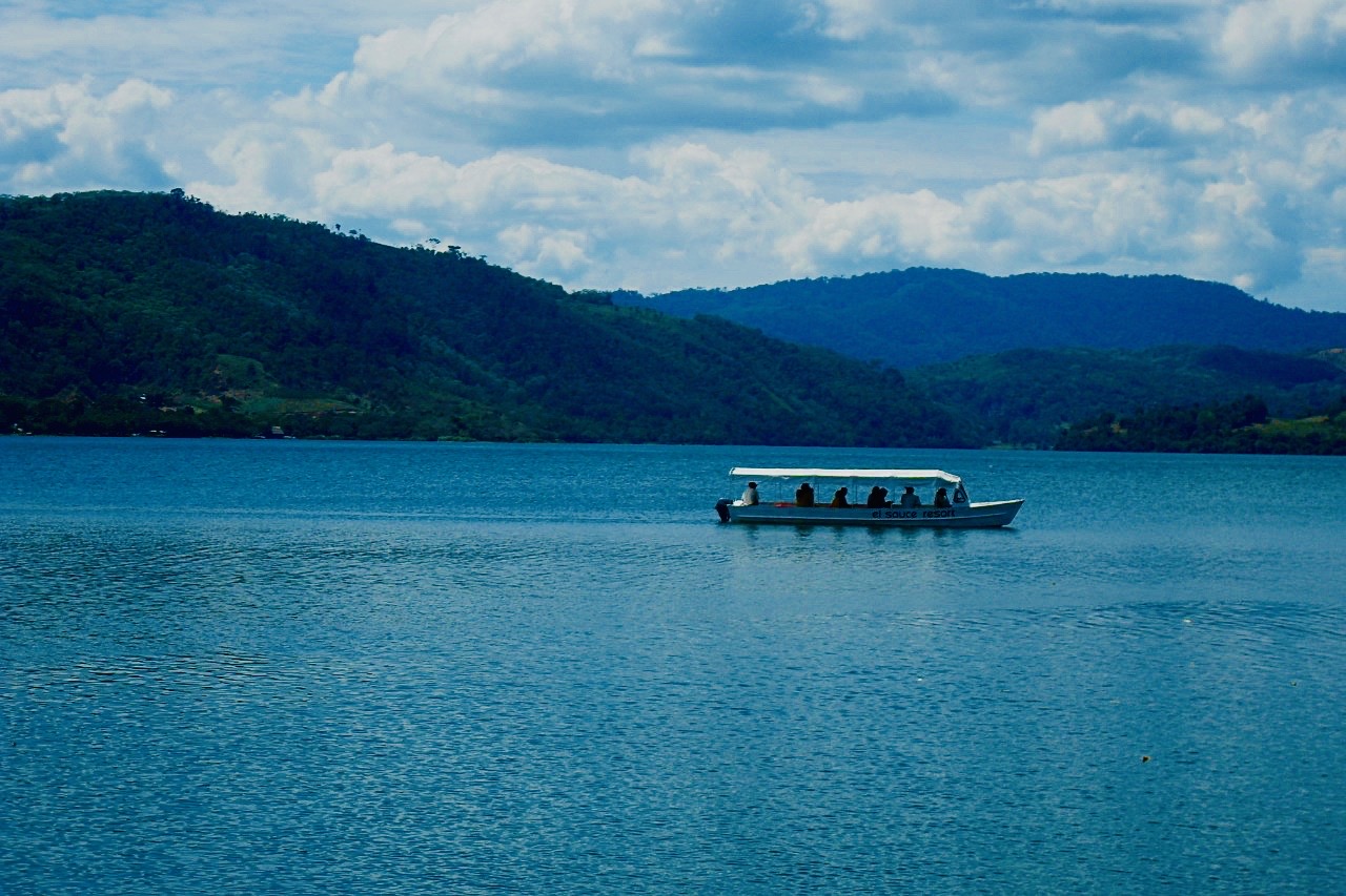 tour-laguna-azul-de-sauce